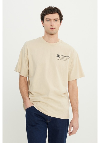 AC&Co / Altınyıldız Classics Erkek Bej %100 Pamuk Oversize Fit Rahat Kesim Bisiklet Yaka Baskılı Tişört Bej AC&Co / Altınyıldız Classics Erkek Bej %100 Pamuk Oversize Fit Rahat Kesim Bisiklet Yaka Baskılı Tişört Bej