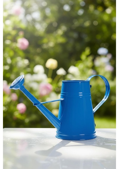 Tr Stella 3 Litre Metal Çiçek Bahçe Sulama Kabı Modern Dekoratif Çok Amaçlı Sulak Mavi