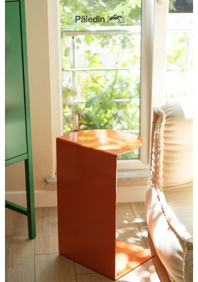 Paledin Design Corvus C Form Çelik Yan Sehpa Modern Koltuk Yanı Sehpası Turuncu 37x30x60 Cm