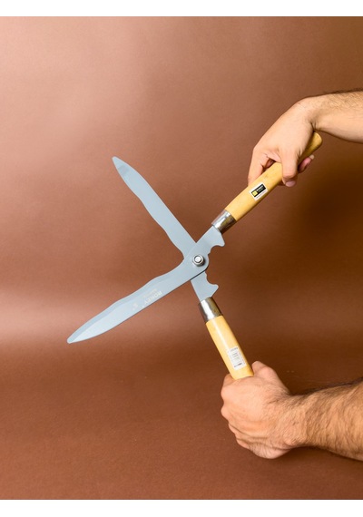 Çit Budama Makası 50 Cm Ahşap Saplı, Dalgalı Bıçaklı
