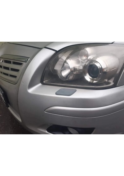 Toyota Avensis T25 Far Yıkama Kapağı