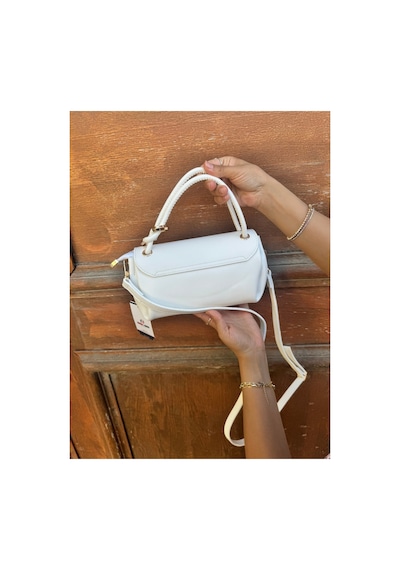 Just Polo Kadın Yeni Sezon Aksesuar Detaylı Çapraz Ayarlanabilir Askılı Şık El & Omuz Çantası Ebat 22 X 11 Cm Beyaz 42699864