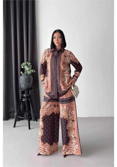 Neşeli Butik Kadın Kahverengi Desenli Gömlek Ve Bol Paça Pantolon İkili Tasarım Takım Nbms26121