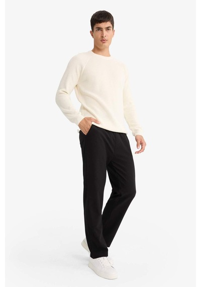 Defacto Regular Fit Beli Bağcıklı Eşofman Altı F0309ax25aubk81 Siyah-bk81 Defacto Regular Fit Beli Bağcıklı Eşofman Altı F0309ax25aubk81 Siyah-bk81