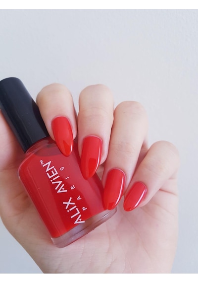 Alix Avien Bayrak Kırmızı Oje 14 Yüksek Pigmentli Uzun Süreli Kalıcılık Hızlı Kuruma Nail Lacquer 14