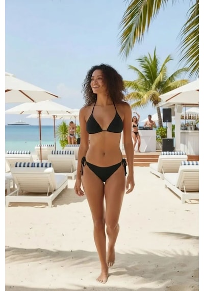 Kadın Siyah Dantel Detaylı Pedli Boyun Ve Belden Bağlamalı Bikini Takımı