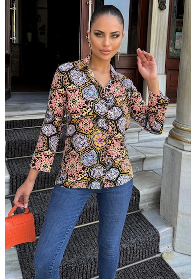 WeShaya Kadın Multi Color Klasik Yaka, Uzun Kol, Digital Baskılı Kumaş, Regular Kalıp/kesim, Gömlek Siyah