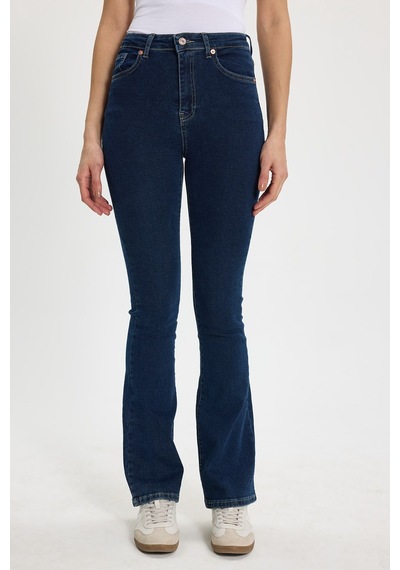 Tudors Kadın Regular Fit Klasik Kesim Pamuklu Likralı İspanyol Paça Lacivert Jean Kot Pantolon-50788