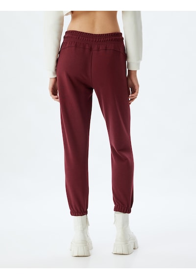 Koton Jogger Eşofman Altı Cep Detaylı Beli Bağcıklı Nervürlü Rahat Kalıp Bordo 5wal40026ık Bordo Koton Jogger Eşofman Altı Cep Detaylı Beli Bağcıklı Nervürlü Rahat Kalıp Bordo 5wal40026ık Bordo