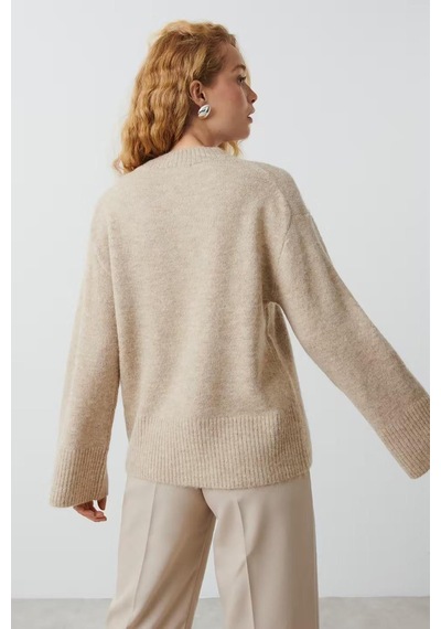 Madmext Bej V Yaka Oversize Kadın Triko Kazak Mg2149-bej Bej