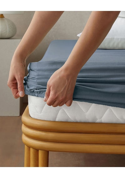 English Home Novella Premium Soft Cotton Çift Kişilik Lastikli Çarşaf 160x200 Cm Denim Mavi Denim Mavi English Home Novella Premium Soft Cotton Çift Kişilik Lastikli Çarşaf 160x200 Cm Denim Mavi Denim Mavi