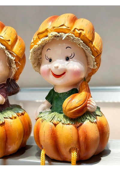 Ayakları Sallanan Balkabağı Kafalar Biblo Dekoratif Obje Hediye Ürün Vitrin Süsü Ev Hediyesi 24 Cm.