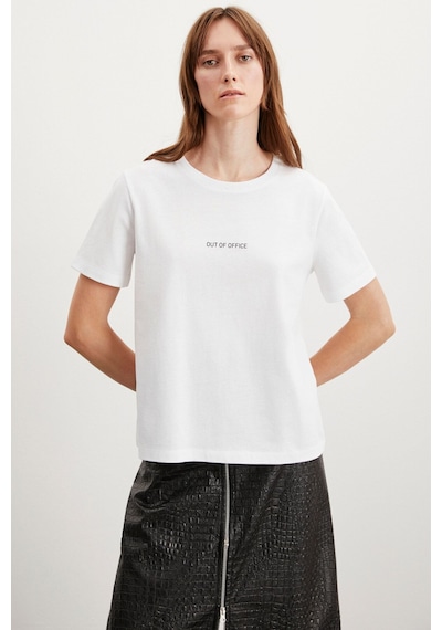 Grimelange Glenda Kadın Nakış Işlemeli Regular Fit %100 Organik Pamuklu Örme Bisiket Yakalı Beyaz T-shirt