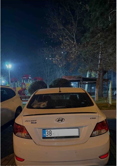 Hyundai Accent Blu Spoiler 115 Cm Pianoblack