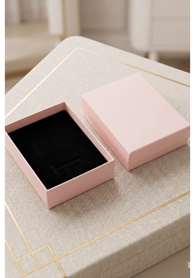 Pembe Premium Dayanıklı Hediye Kutusu Ve Hediye Paketi Renkli