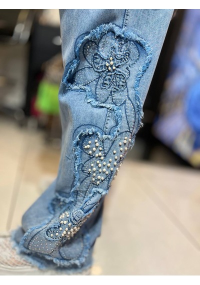 Büyük Beden Tencel V Yaka Taş İşlemeli Beli Lastikli Bol Paça Cepli Kadın Alt Üst Takım Ekru Büyük Beden Tencel V Yaka Taş İşlemeli Beli Lastikli Bol Paça Cepli Kadın Alt Üst Takım Ekru