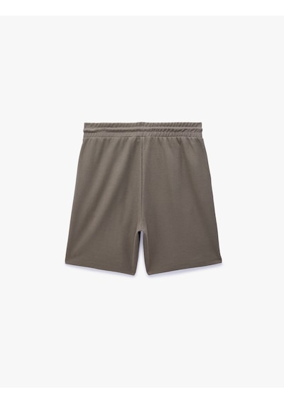 Koton Pamuklu Regular Fit Beli Bağcıklı Cepli İnterlok Kumaş Bermuda Şort Haki 7wam40043mk