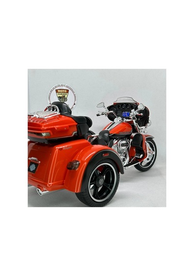 Harley Davidson 2021 Cvo Trı Maket Motor - 1:12 Diecast