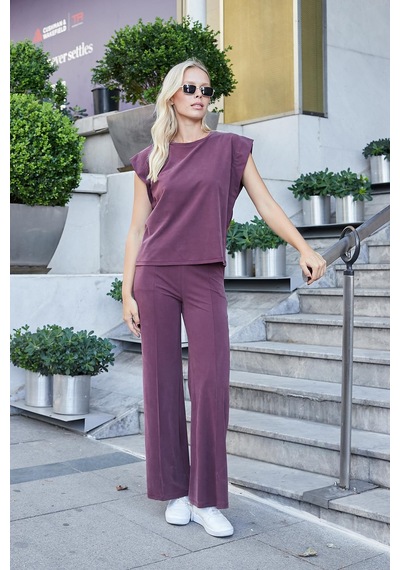 Jument Kadın Modal İpeksi Likralı Kumaş Geniş Sıfır Yaka Düşük Omuzlu T-shirt Bluz-bordo Bordo Jument Kadın Modal İpeksi Likralı Kumaş Geniş Sıfır Yaka Düşük Omuzlu T-shirt Bluz-bordo Bordo
