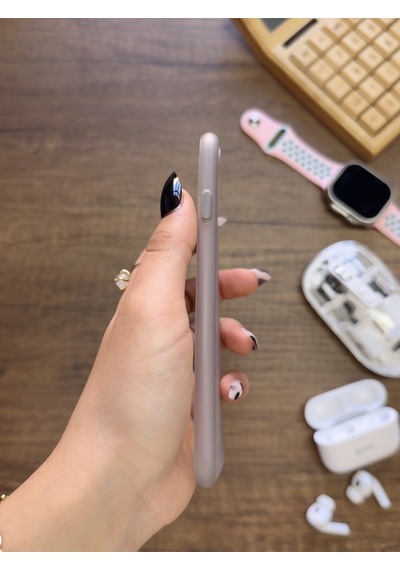 Apple iPhone 7 Uyumlu Süper İnce Mat Ultra Thin Silikon Kılıf Gri