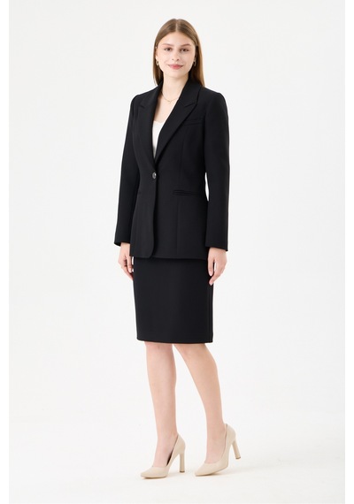 Velnara Moda Klasik Tek Düğme Ceket & Astarlı Kısa Kalem Etek - Kadın Takım Elbise Siyah- Velnara Tasarımı Siyah - 918616456 Siyah Velnara Moda Klasik Tek Düğme Ceket & Astarlı Kısa Kalem Etek - Kadın Takım Elbise Siyah- Velnara Tasarımı Siyah - 918616456 Siyah
