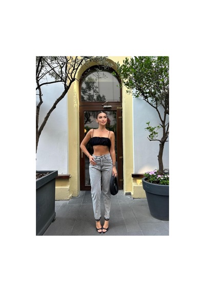 Kene Jeans Kadın Siyah Kar Yüksek Bel Paça Söküm Mom Jeans Pantolon Siyah