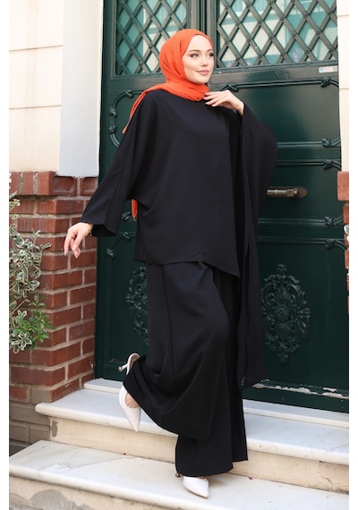 Balenbi Kadın Linda Kumaş Asimetrik Tunik Bol Paça Pantolon Oversize Tesettür Takım 1231 Siyah Balenbi Kadın Linda Kumaş Asimetrik Tunik Bol Paça Pantolon Oversize Tesettür Takım 1231 Siyah