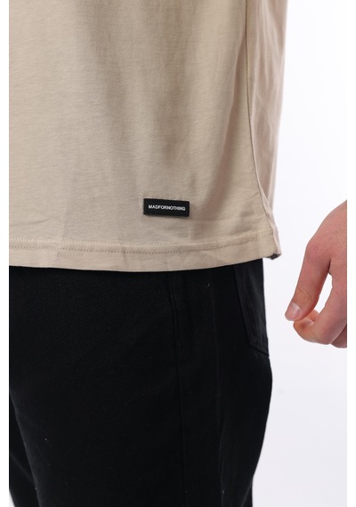 Madmext Bej Bisiklet Yaka Şerit Detaylı Pamuklu Erkek T-shirt E7033 Bej