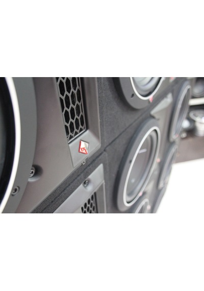Rockford Fosgate P1-10 Kutu 250w Rms - 27cm Amerikan Subwoofer