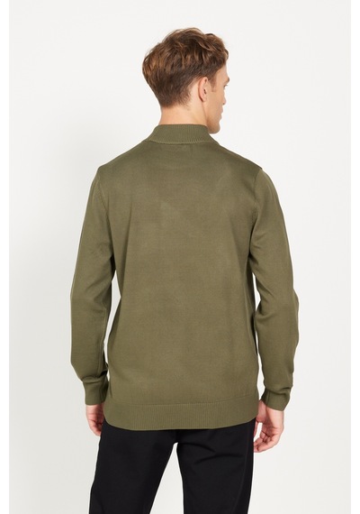 AC&Co / Altınyıldız Classics Erkek Hakı Standart Fit Normal Kesim Yarım Balıkçı Yaka Triko Kazak Haki AC&Co / Altınyıldız Classics Erkek Hakı Standart Fit Normal Kesim Yarım Balıkçı Yaka Triko Kazak Haki