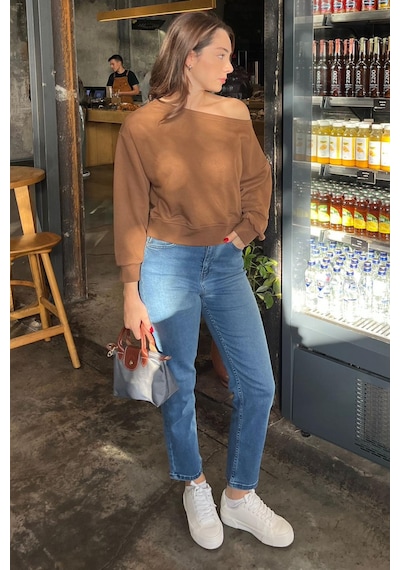 Kahverengi Kayık Yaka Kadın Sweatshirt Mg2208