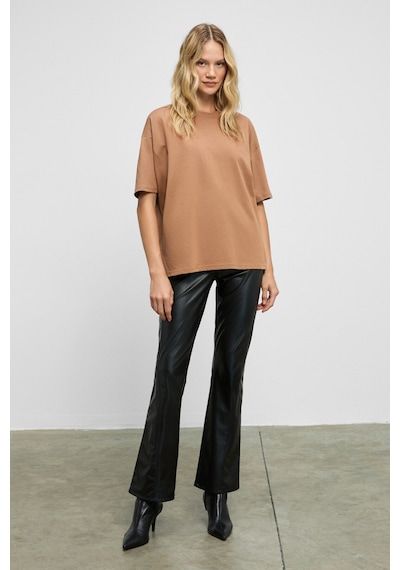 Grımelange Jemmy Kadın %100 Organik Pamuk Relaxed Fit Yırtmaçlı Yuvarlak Yakalı Vizon T-Shirt Grımelange Jemmy Kadın %100 Organik Pamuk Relaxed Fit Yırtmaçlı Yuvarlak Yakalı Vizon T-Shirt