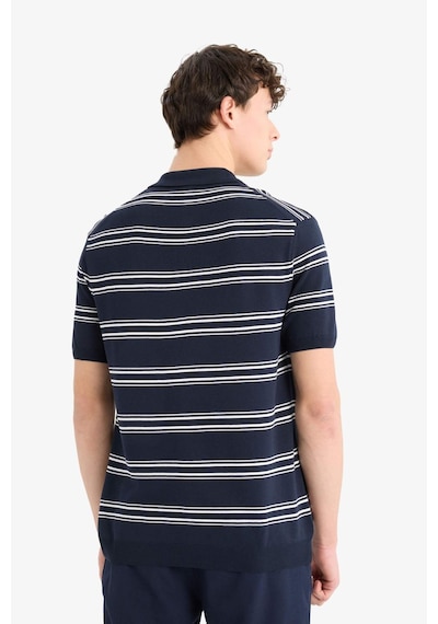 DeFacto Regular Fit Polo Yaka Çizgili Kısa Kollu Yumuşak Tuşeli Triko Tişört E2665AX25SPNV64 DeFacto Regular Fit Polo Yaka Çizgili Kısa Kollu Yumuşak Tuşeli Triko Tişört E2665AX25SPNV64