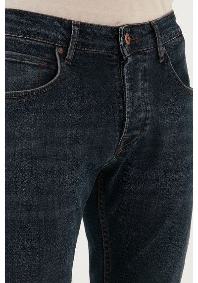 Buratti Streç Pamuklu Slim Fit Normal Bel Dar Paça Jeans Erkek Kot Pantolon 1124C45Napoli Mavi Buratti Streç Pamuklu Slim Fit Normal Bel Dar Paça Jeans Erkek Kot Pantolon 1124C45Napoli Mavi