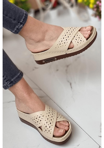 Neon Shoes Kadın Günlük Hasır Desenli Terletmeyen Anatomik Ortopedik Taban Anne Dışarı Ev Terliği 001