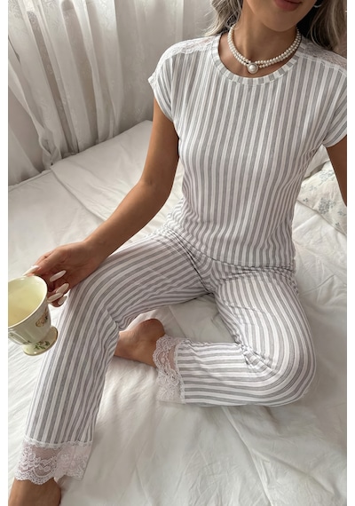 Dantel Detaylı Viscon Kısa Kollu Kadın Pijama Takımı AÇIK GRİ