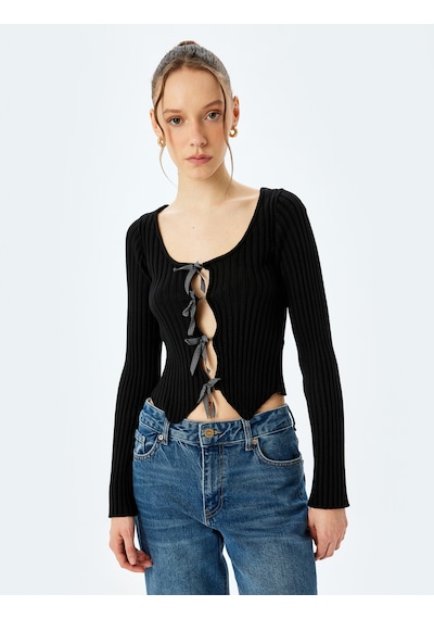 Koton Fiyonklu V Yaka Slim Fit Crop Triko Hırka Siyah 5sal90020ht Siyah