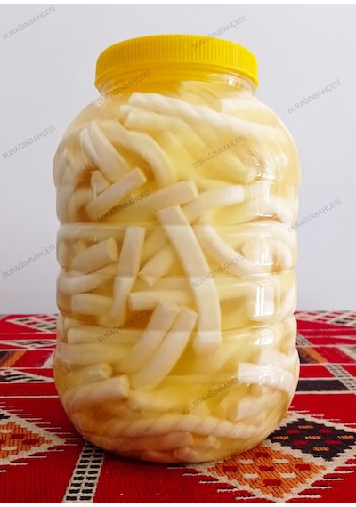 Burağın Bahçesi Tam Yağlı Salamura İnek Çubuk Peynir Net 3 KG