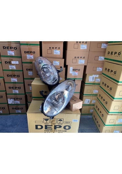 Nıssan Micra 2003-2007 Arası Depo Sağ Ve Sol Far Takım Beyaz 26060-ax700 / 26010-ax700