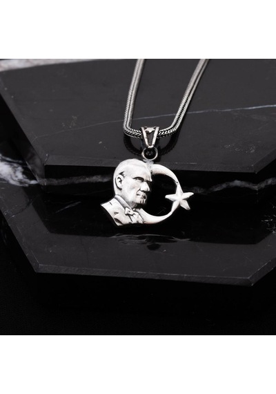 Atatürk Portreli Ayyıldız Gümüş Erkek Kolye