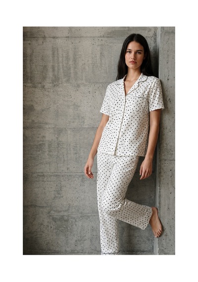 Fit Women V Yaka Düğmeli Casual Kar Beyaz Pijama Takımı