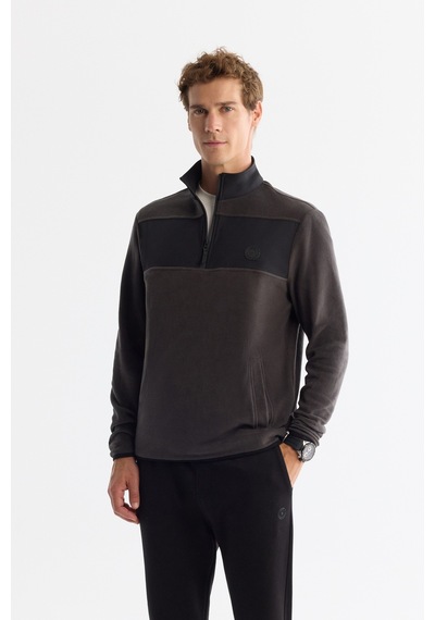 Avva Erkek Antrasit Soğuğa Dayanıklı Fermuarlı Dik Yaka Polar Regular Fit Sweatshirt A42y1380
