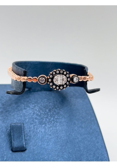 Baget Taşlı Elmas Modeli Kadın Gümüş Bileklik - Baget Bileklik Rose
