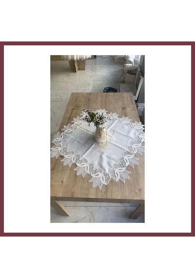 Storeşahin Masa Üzerine Runner, Sehpa Örtüsü Fransız Dantel Detaylı Kare 88x 88 Cm Kayla Kreme Gümüş Shn0720