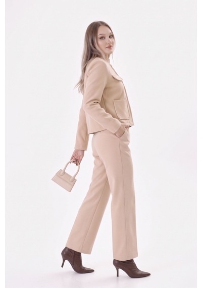 Soft&Basic Kadın Bej Dik Yaka Cepli Ceket Düz Paça Pantolon İkili Takım