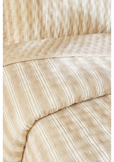 Ocean Home Textile Pamuklu Kaapitoneli Bej Renk Çizgi Desen Tek Kişilik Yatak Örtüsü Seti 1 Adet 160 X 230 / 1 Adet 50 X 70 Cm Ocean Home Textile Pamuklu Kaapitoneli Bej Renk Çizgi Desen Tek Kişilik Yatak Örtüsü Seti 1 Adet 160 X 230 / 1 Adet 50 X 70 Cm