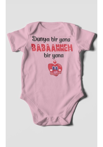 Dünya Bir Yana Babannem Bir Yana Baskılı Bebek Zıbını Çıtçıtlı Body %100 Pamuk Kısa Kol Koyu Pembe