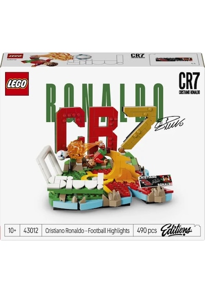 LEGO® Editions Cristiano Ronaldo – Unutulmaz Futbol Anları 43012 - 10 Yaş ve Üzeri Çocuklar için Dekoratif Futbol Modeli Yapım Seti (490 Parça)