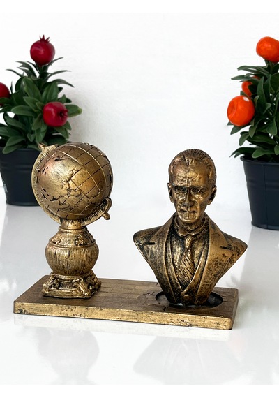 Atatürk Ve Dünya Küresi Figürü Dekoratif Anı Ve Masa Üstü Bibl