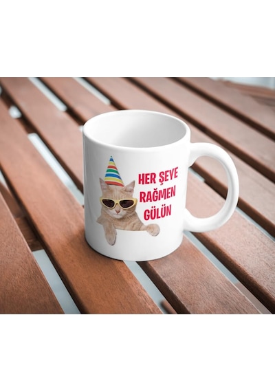 Her Şeye Rağmen Gülün Kupa Bardak Komik Yazılı Hediyelik Çay Kahve Kupası Coffee Mug Beyaz - Çok Renkli